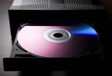 育碧官宣 《细胞分裂重制版》 改进玩法但非开放世界